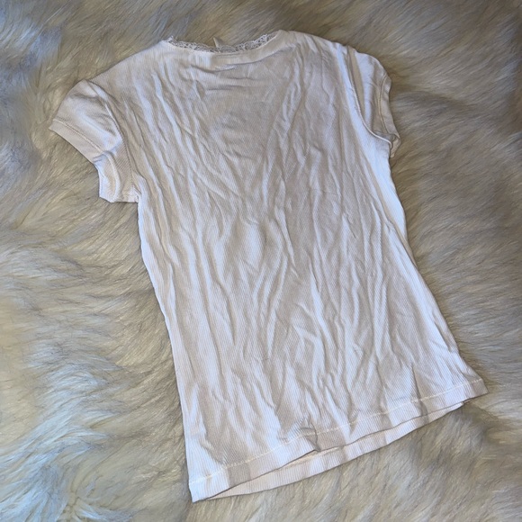 SKIMS Soft Lounge Lace T-Shirt Color Marble - Picture 3 of 3
